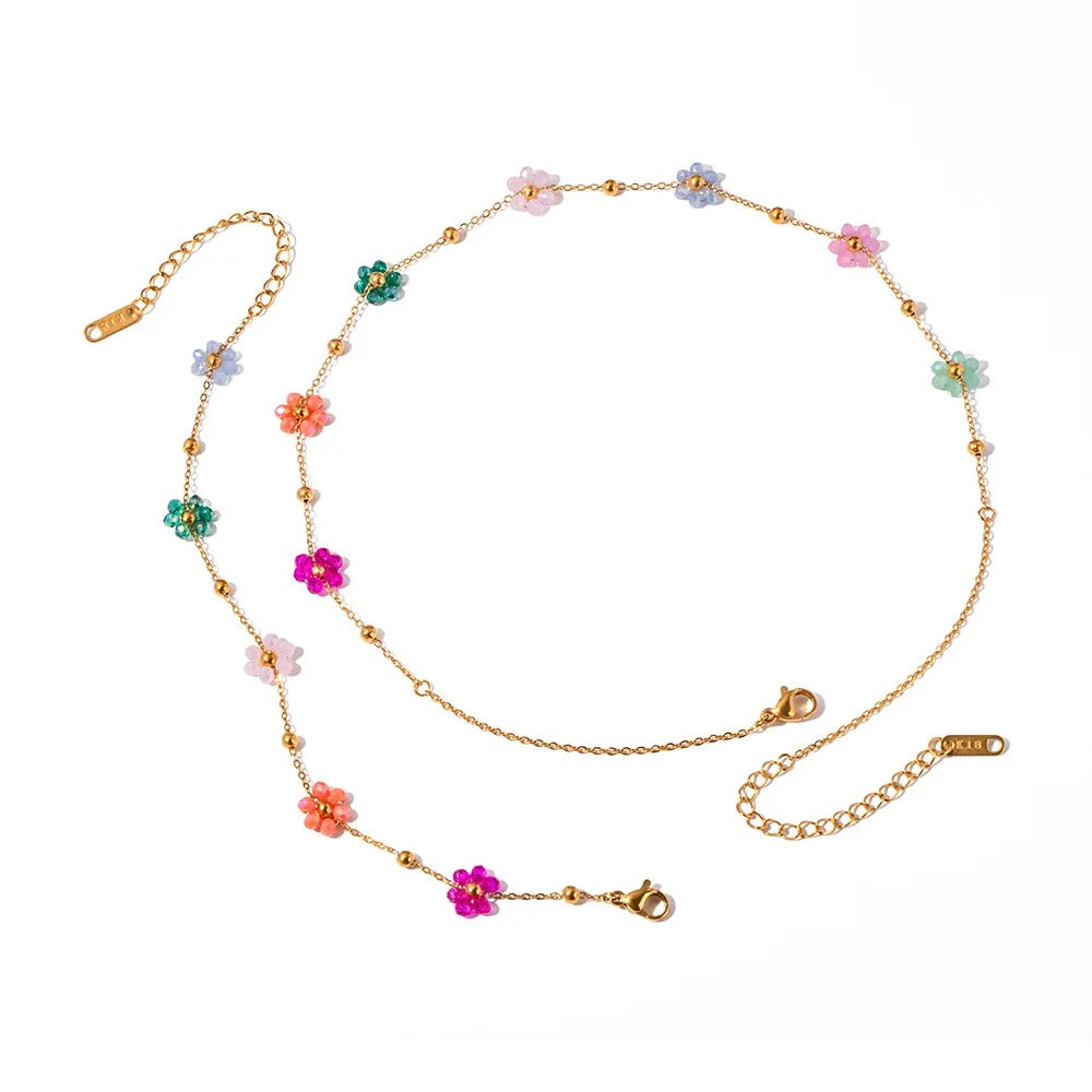 Coloured Daisy Set With Bracelet